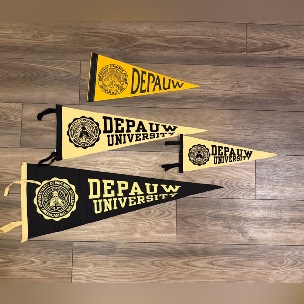DePauw University Pennant Set